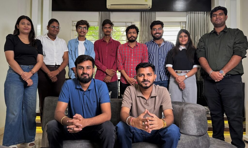 Team Prashna Kundli | About Us